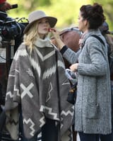 elle-fanning-on-the-set-of-untitled-woody-allen-project-in-new-york-10-12-2017-7