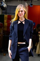 elle-fanning-arrives-for-a-taping-of-live-with-kelly-mark-in-nyc-12-04-2023-0
