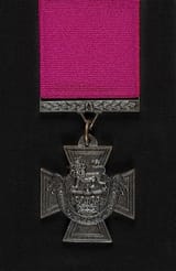 Victoria_Cross_(cropped)