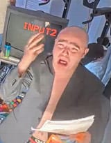 1749615353050844