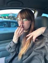 GKniDcLaoAAxA4x