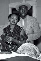 Emmett_Till_parents_at_funeral