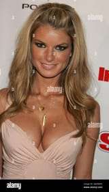 feb-15-2005-new-york-ny-usa-model-marisa-miller-at-the-press-conference-for-the-2005-sports-illustrated-swimsuit-issue-held-at-aer-lounge-credit-image-nancy-kaszermanzumapresscom-3AE0MPG