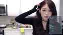 ellie_firststream_thumb.jpg