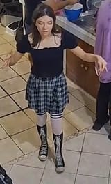 paula no glasses