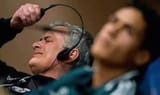 taking-headphones-off-e99413aa1658f402c0cc46f677f05751-meme