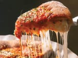 Eisikovic-Glicky-Chicago-Style-Deep-Dish-Pizza-176809170