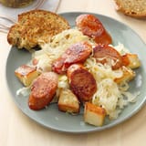 Sausage-and-Sauerkraut_EXPS_SDDJ19_27758_B07_17_1b-9-2569123655