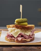 Best-Reuben-Sandwich-01-1200x1500