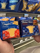 whats-the-difference-between-these-two-cheeses-v0-lu8e6gbu2d0e1