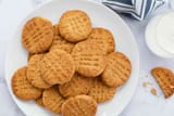 Simply-Recipes-Peanut-Butter-Cookies-LEAD-05-e3caaf60a5624313b15b28d429c41d9c