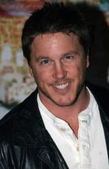 Lochlyn_Munro