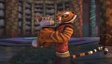 Tigress-Hug-kung-fu-panda-legends-of-awesomeness-27241227-755-432