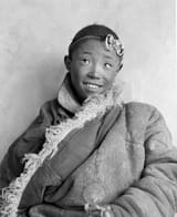 Harrison_Forman_-_Portrait_of_Tibetan_boy_in_Tibetan_Plateau