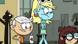 S1E05A_Lisa_leaves