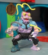 scumbug-close-up-playmates-tmnt-800-ninja-turtles