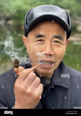 chinese-man-smoking-S35T40