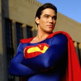 dean-cain-superman-900x900