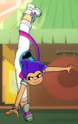Miko vertical midair splits