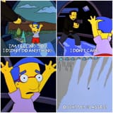 just-realized-this-awesome-callback-milhouse-breaks-his-v0-2bb3sk4cyxcb1