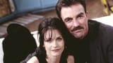 monica-geller-courtney-cox-richard-burke-tom-selleck-friends_69