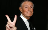 Joel_Schumacher