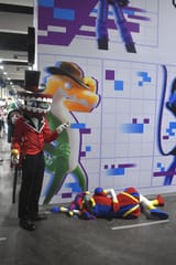 GxPg_FHaIAAH6At[1]