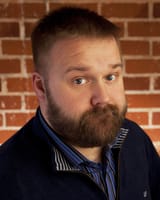 Robert_Kirkman_6_Headshot_thumb