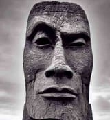Suspiscious statue