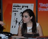 Sasha_Grey_at_Exxxotica_Miami_2009