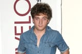 jeremy-allen-white-2
