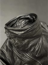 black cowl4