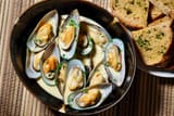 mussels-wine-garlic-1248x832