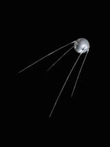 Sputnik_1_satellite_model