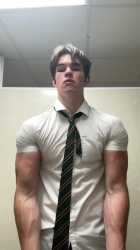 @luke.thompson__thumb.jpg