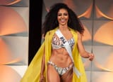 cheslie%20kryst%20swimsuit%202[1]