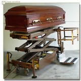 2n1_casket_03