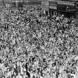 crowd[1]