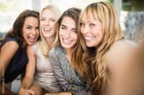 women_laughing_at_you