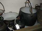 1280px-BCLM-Pot_Kettle_Black