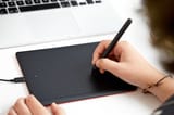 wacom-one-by-wacom-pen-tablet-works-with-chromebook-small-8-3-x-5-7-x-0-3-inches-28218348306520