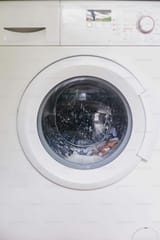 premium_photo-1675937428916-535f85f41c61