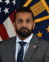 1727574110974151