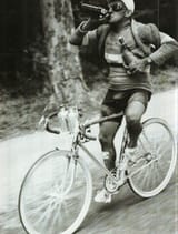drinking-beer-tour-de-france-2647769742