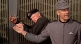 Starship.Troopers.disabled.hand