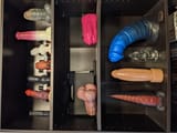 dildoshelf