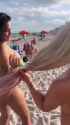 Duas trans gostosas na praia_thumb.jpg