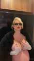 CarolinevReeland_thumb.jpg