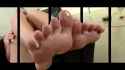Feeeet_thumb.jpg