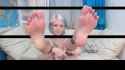 BlondieFeet_thumb.jpg